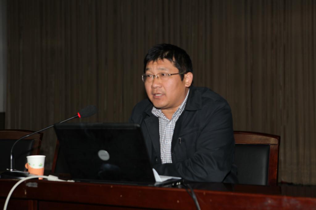 万象城举办中层干部培训班“财务管理工作”专题讲座