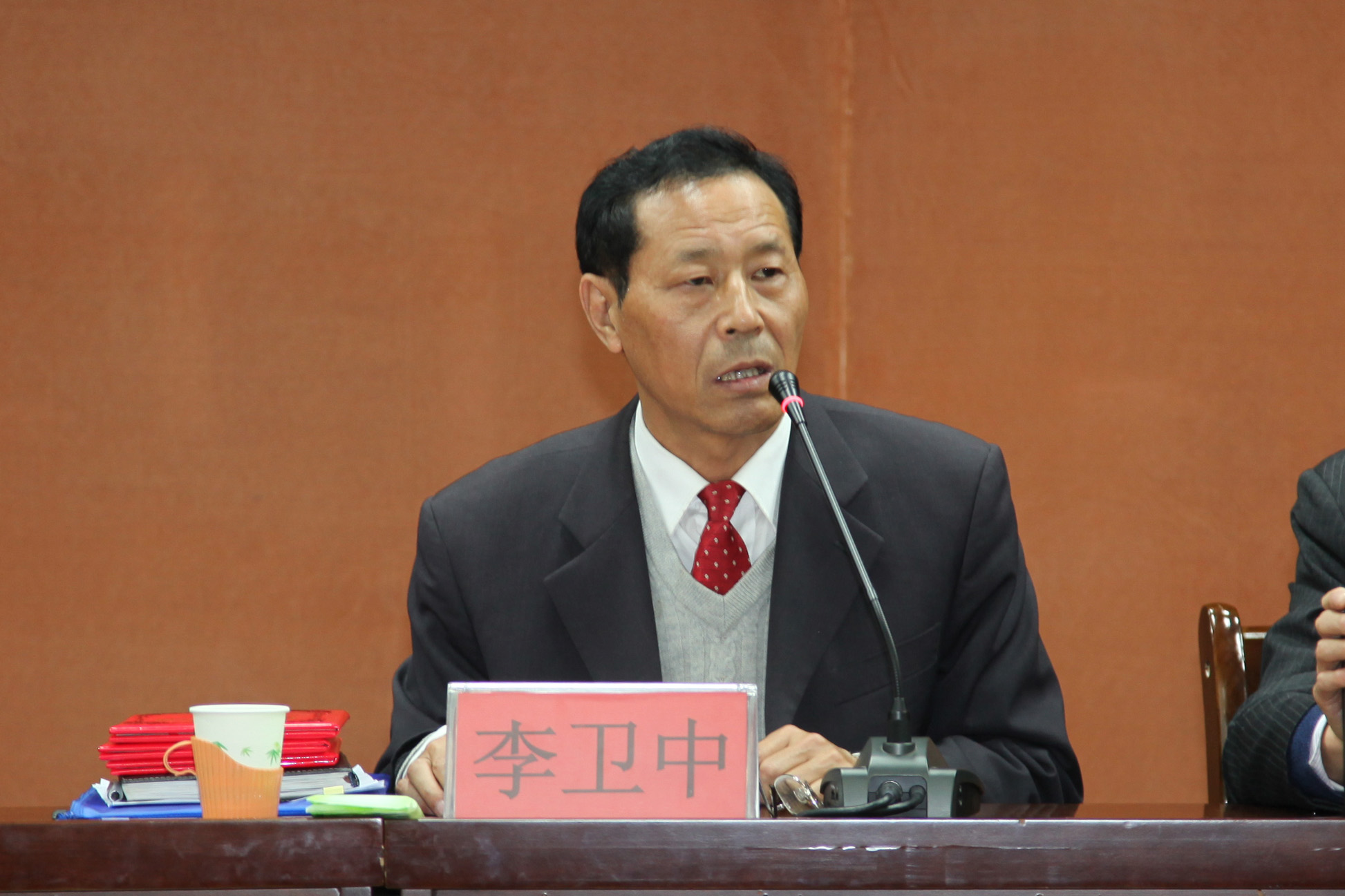 万象城第五次教学工作会议暨第二次科研工作会议圆满闭幕