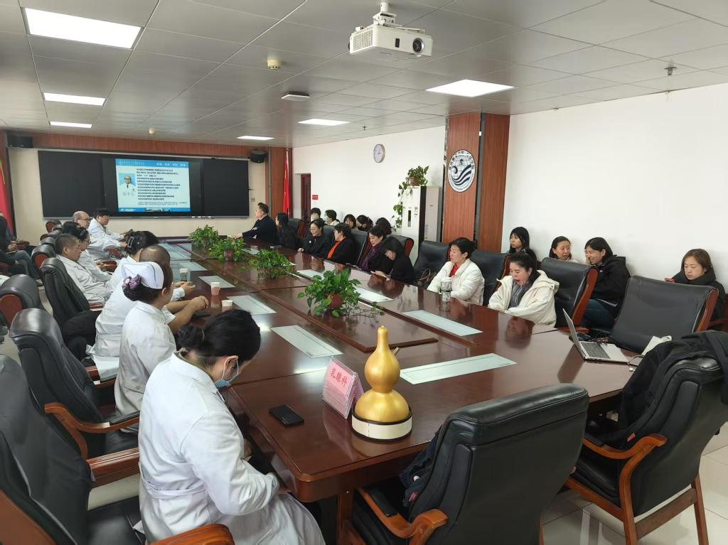 情系三八妇女节 义诊活动暖人心