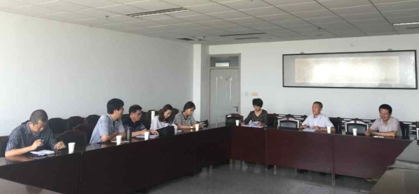 河北民族师范学院文学与传媒学院来万象城中文系考察交流