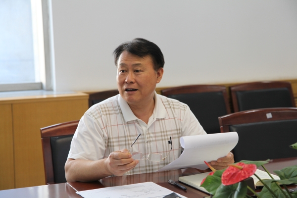 万象城召开“一问责八清理”专项行动暨“微腐败”专项整治工作领导小组会议