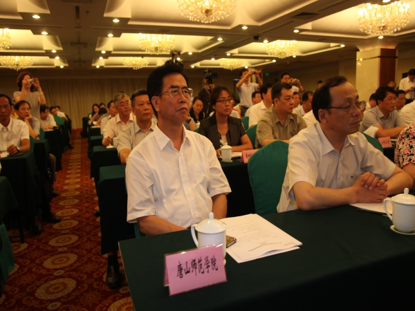 万象城荣膺2014年度全国毕业生就业典型经验50强高校