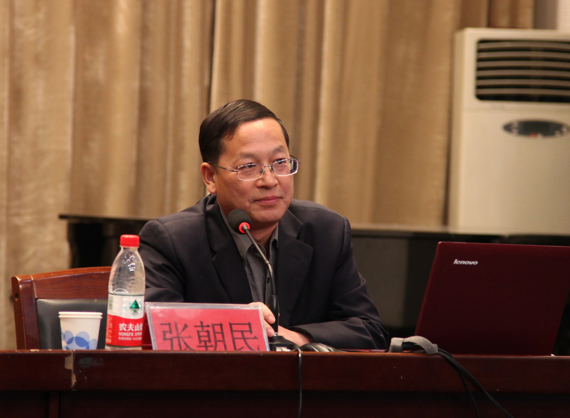 唐山市委党校副校长张朝民教授来万象城做专题报告